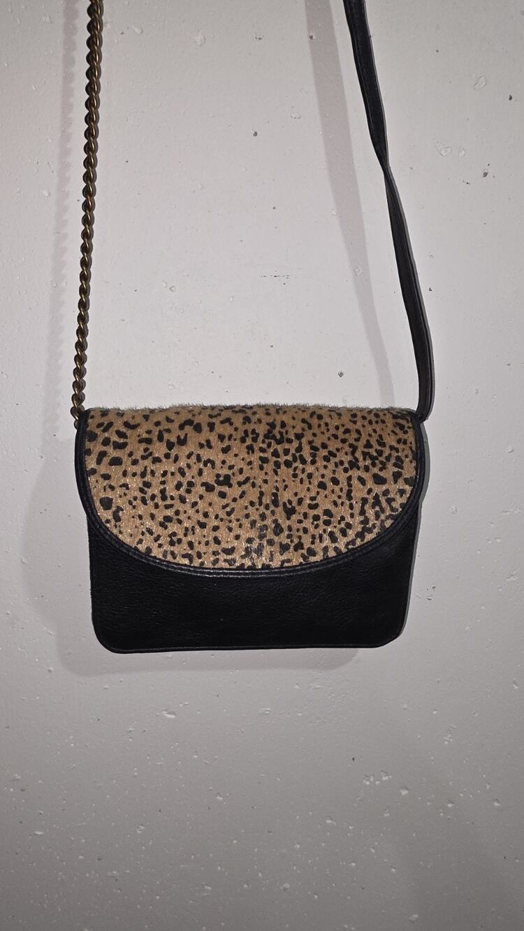 American Eagle Black & Leopard Print Crossbody Bag Purse Gold Chain Strap